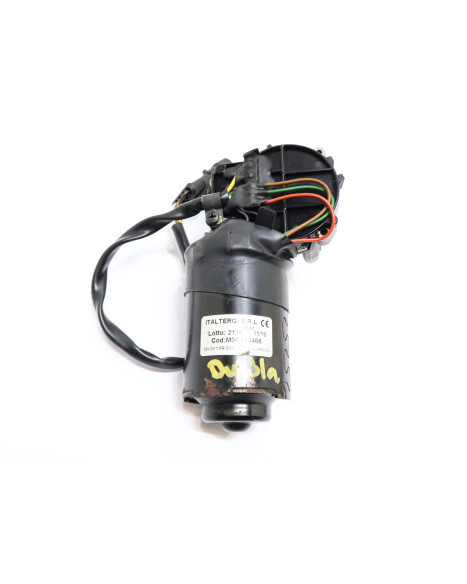 Ligier JS50, torkarmotor fram