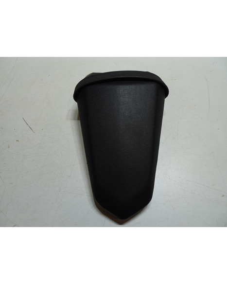 Yamaha R1, passagerarsadel