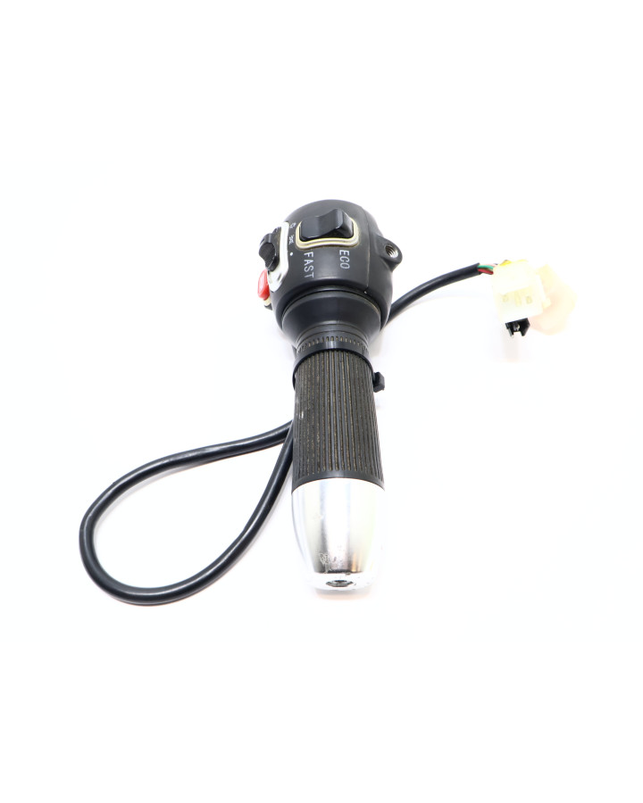 Vässla 1, omkopplare med gashandtag höger