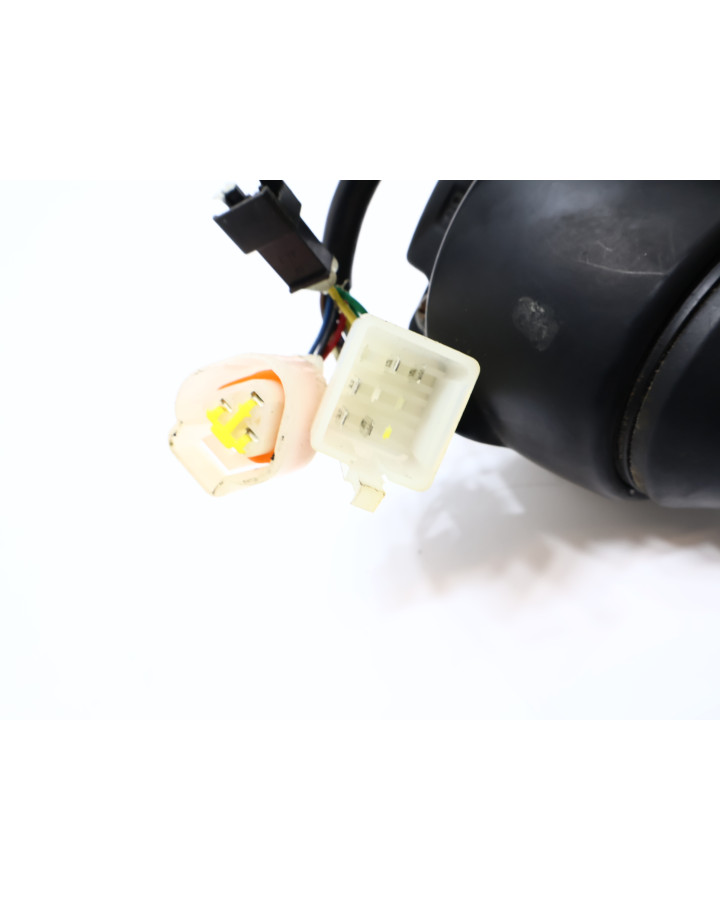 Vässla 1, omkopplare med gashandtag höger