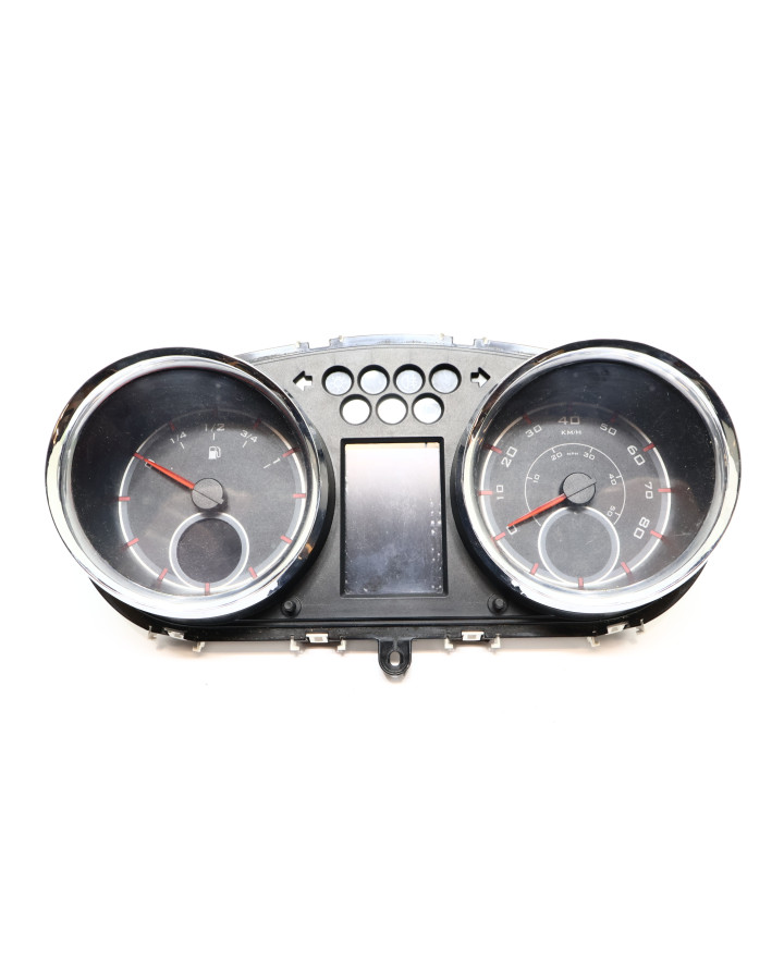 Aixam S8, instrumentpanel