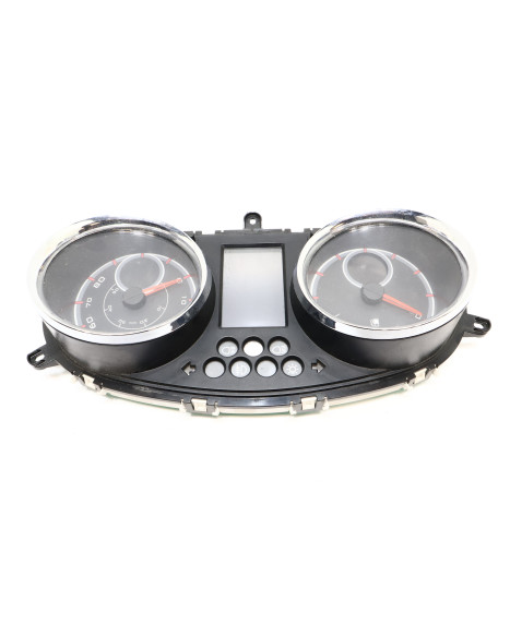 Aixam S8, instrumentpanel