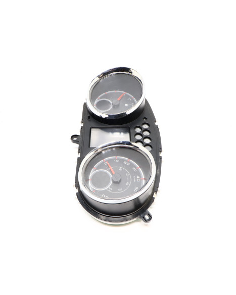 Aixam S8, instrumentpanel