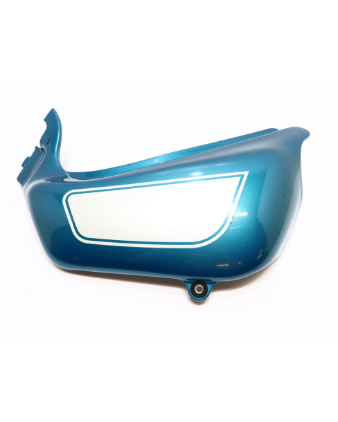 Kawasaki EN 500 Vulcan, sidokåpa höger