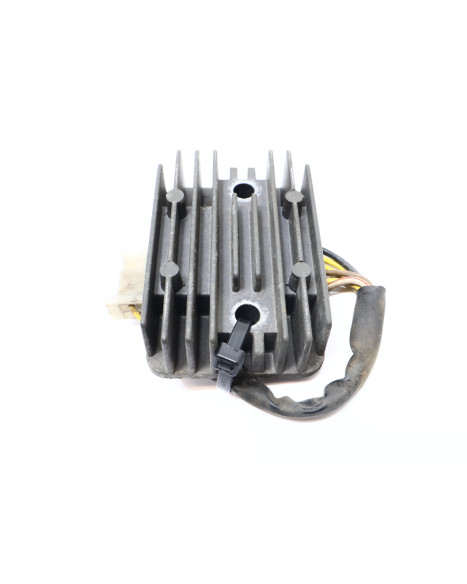 Kawasaki EN 500 Vulcan, voltregulator