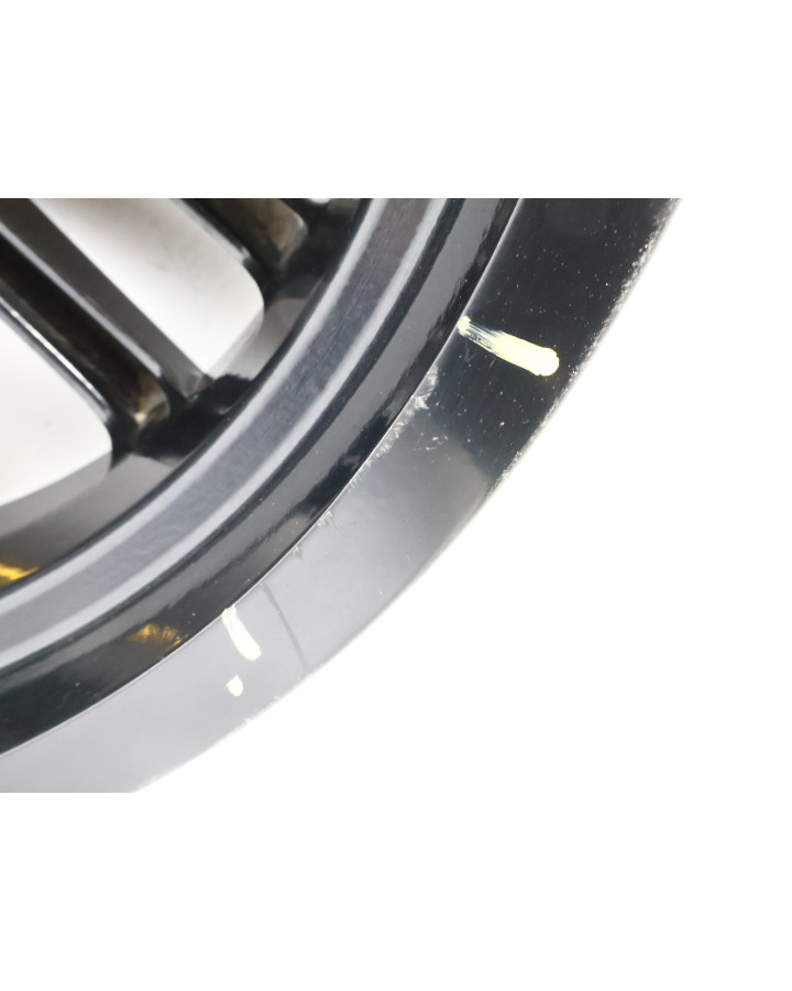 Peugeot Speedfight 4, bakfälg