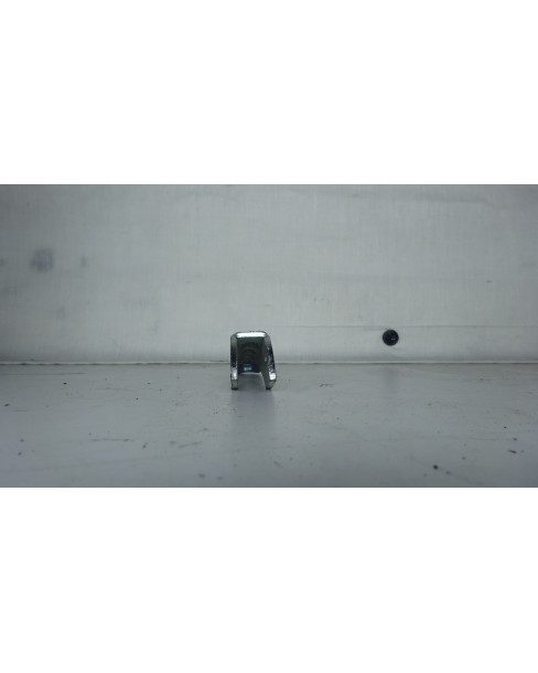 Sherco 50 SM, passagerarfotpinne höger 2