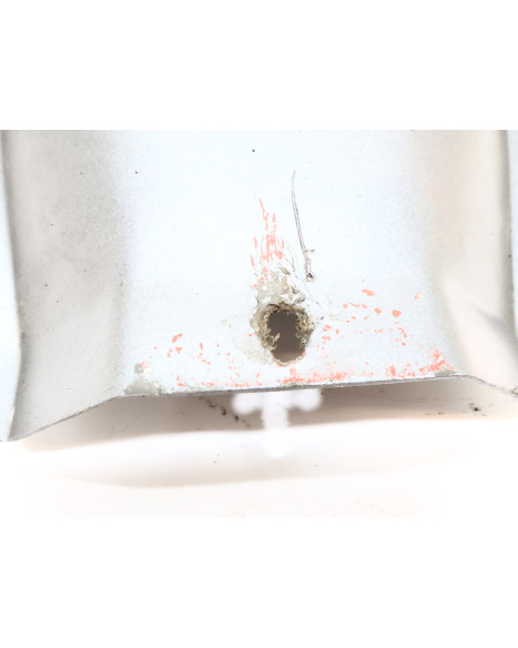 Rieju Spike, bakskärm