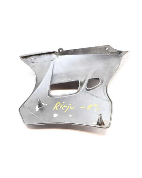 Rieju Spike, kylarvinge höger