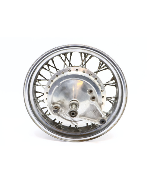 Honda VT750 Shadow, bakfälg