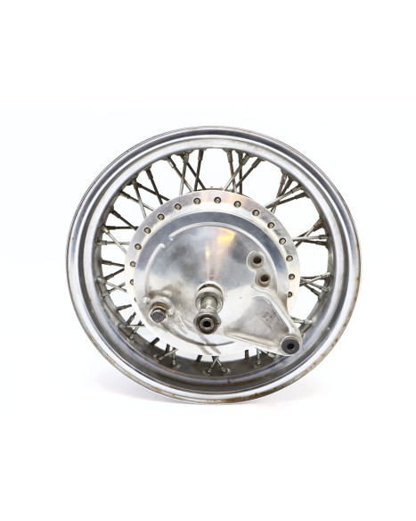 Honda VT750 Shadow, bakfälg