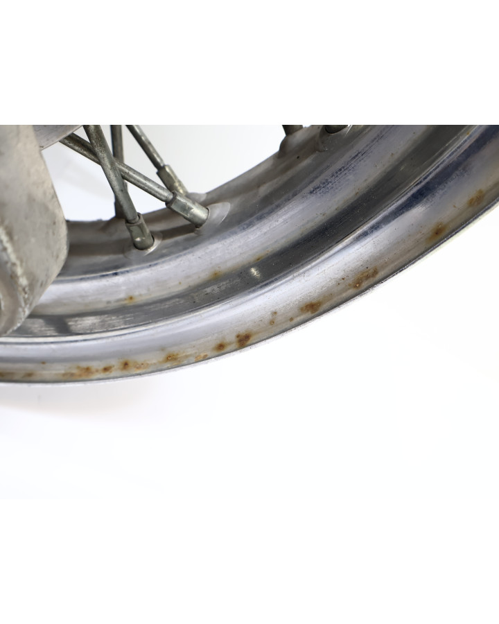 Honda VT750 Shadow, bakfälg