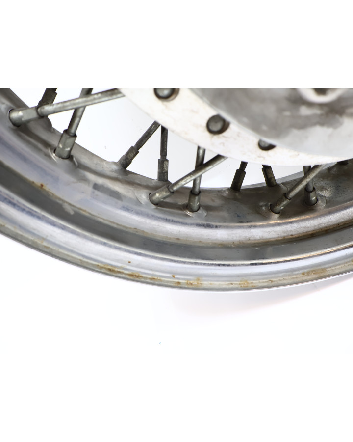 Honda VT750 Shadow, bakfälg