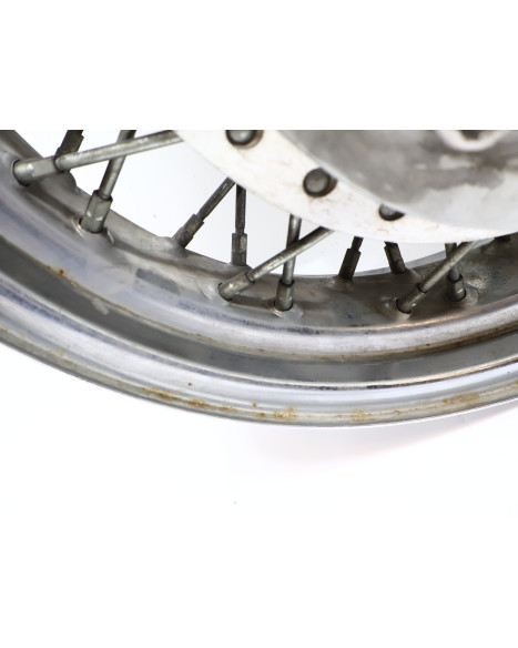 Honda VT750 Shadow, bakfälg