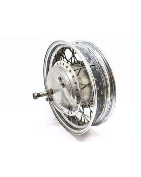 Honda VT750 Shadow, bakfälg