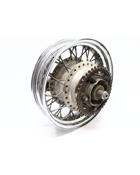 Honda VT750 Shadow, bakfälg