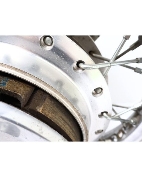 Kawasaki EN 500 Vulcan, bakfälg