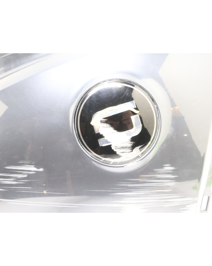 Super Soco CUX, bakre sidokåpa höger