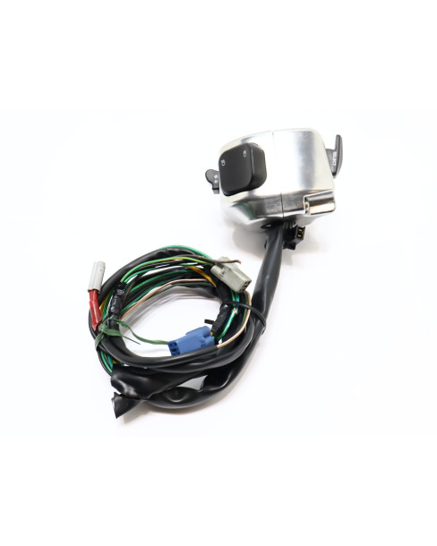 Yamaha XV 1900A Midnight Star, omkopplare vänster 2