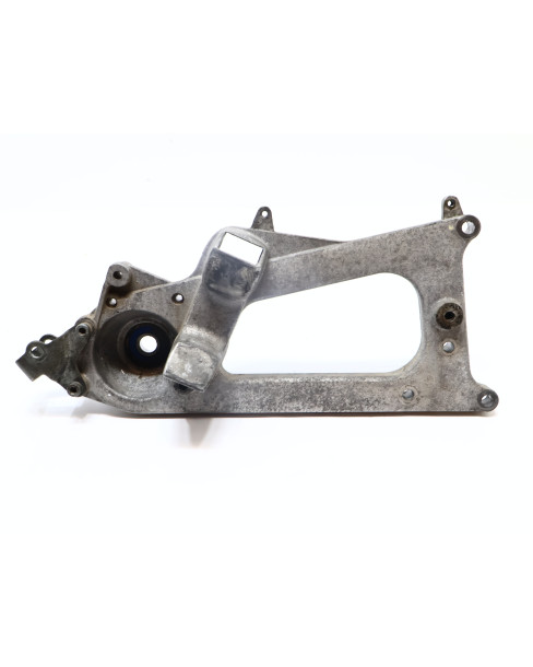 Piaggio MP3 500, avgasfäste