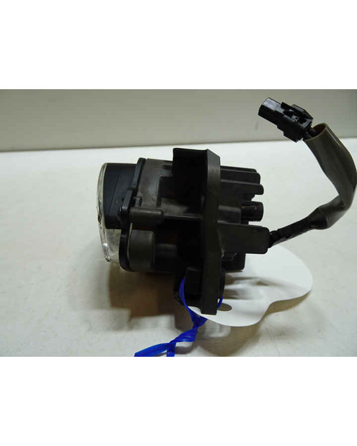 Yamaha R1, vänster framlykta