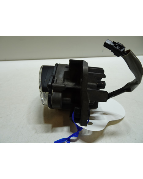 Yamaha R1, vänster framlykta