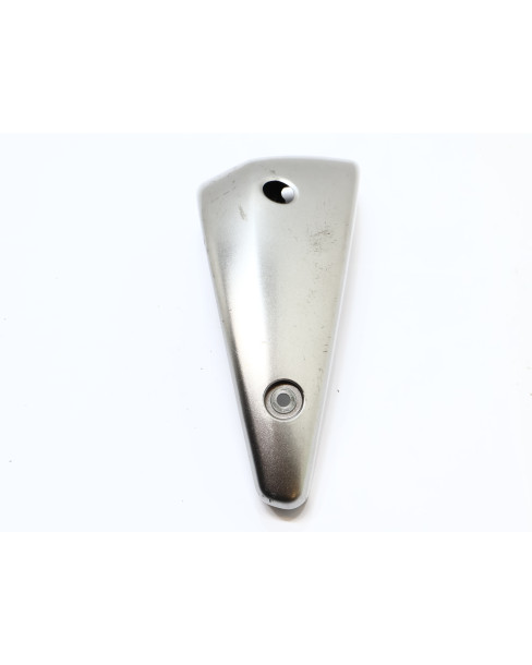 Yamaha XVS 1300A Midnight Star, sidokåpa vänster 2