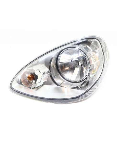 Ligier JS RC / Microcar MGO/F8C, framlykta vänster