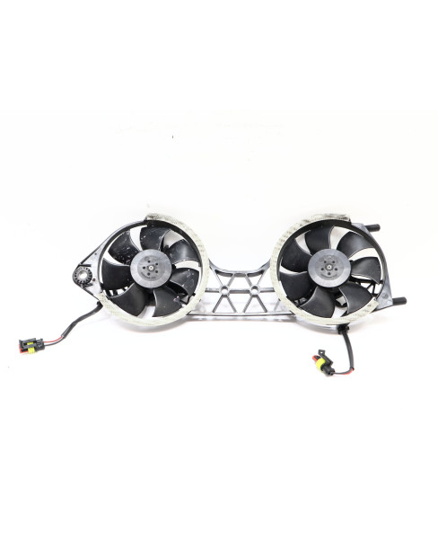 Ducati Panigale V4 S, kylarfläkt