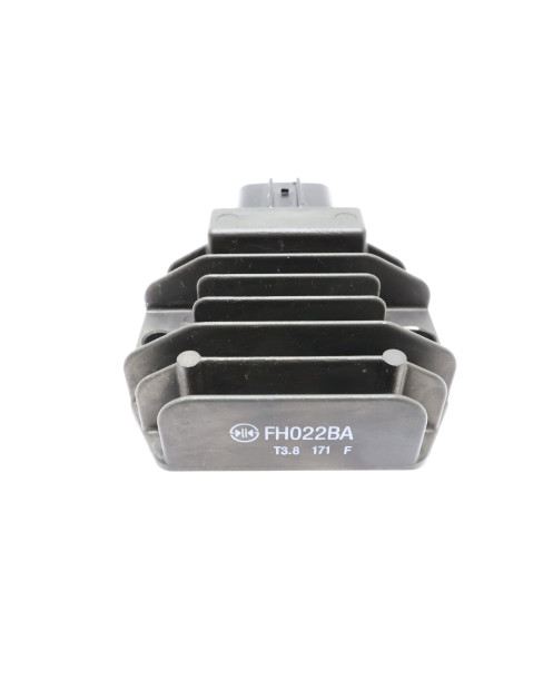 Ducati Panigale V4 S, voltregulator 2