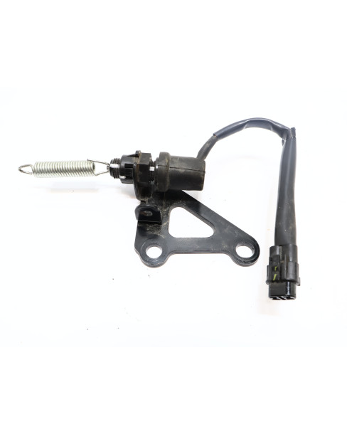 Yamaha MT-07, bromsljuskontakt bak