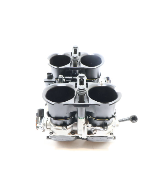 Ducati Panigale V4 S, gasspjäll/insprut 2