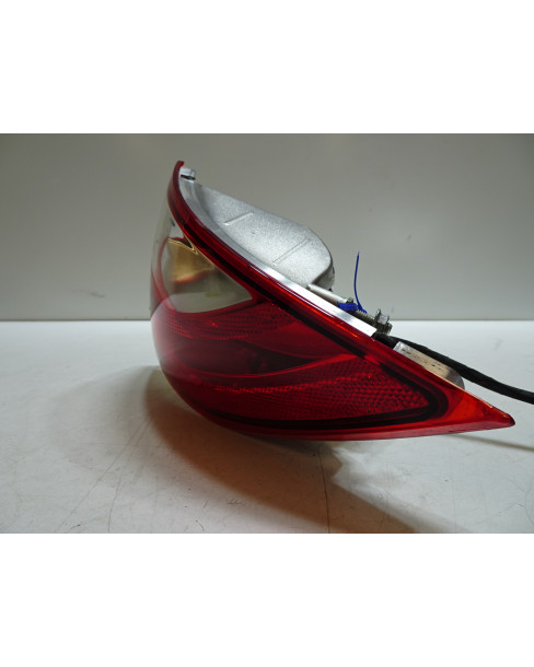 Aixam S9, baklykta höger 2