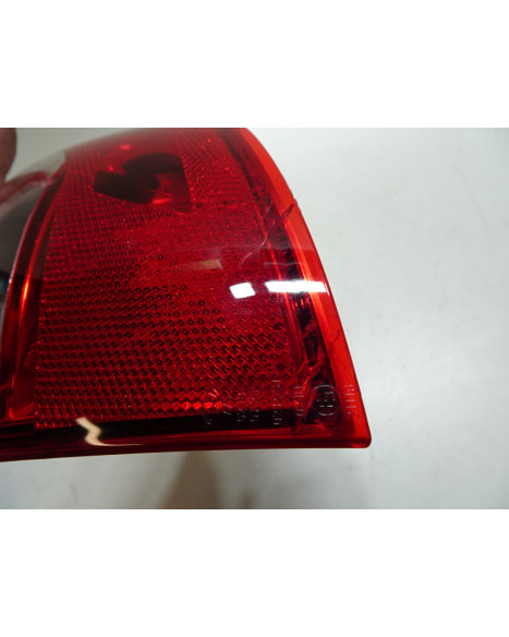 Aixam S9, baklykta höger