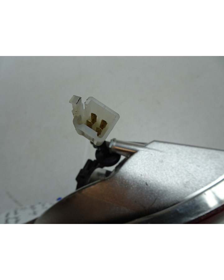 Aixam S9, baklykta höger