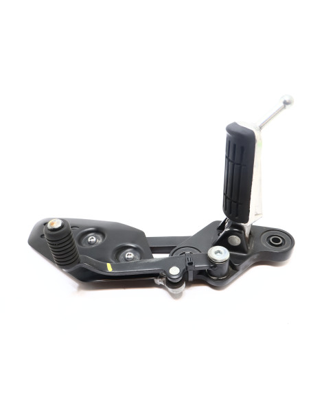 Yamaha MT-07, fotpinne vänster komplett 2