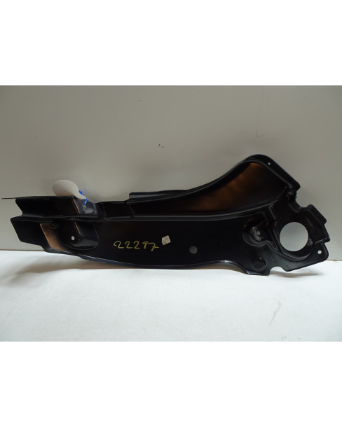 Ligier JS56, täckkåpa motorrum höger 2