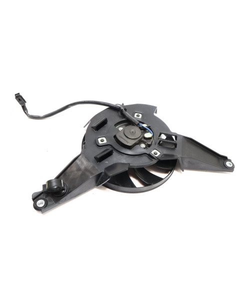 Yamaha MT-07, kylarfläkt 2