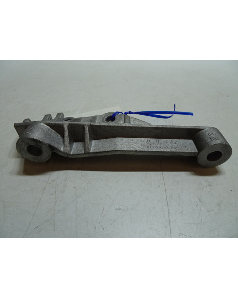 Ligier JS56, motorfäste