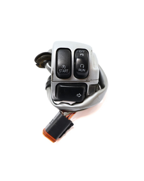 Harley-Davidson V-Rod, omkopplare höger