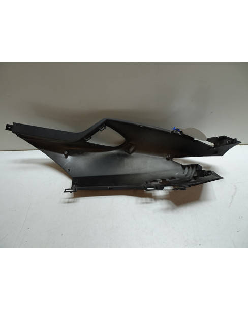 Peugeot Speedfight 4, bakre sidokåpa höger 2