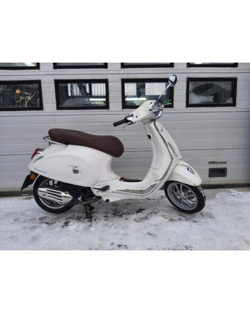Vespa Primavera