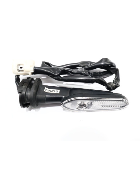 Yamaha MT-07, blinkers höger bak