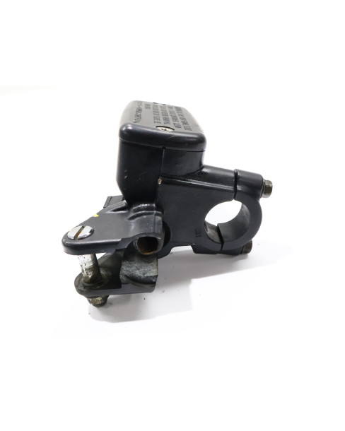 Honda ST 1100 Pan European, bromscylinder fram 2