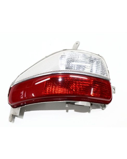 Suzuki AN 650 Burgman, baklykta vänster