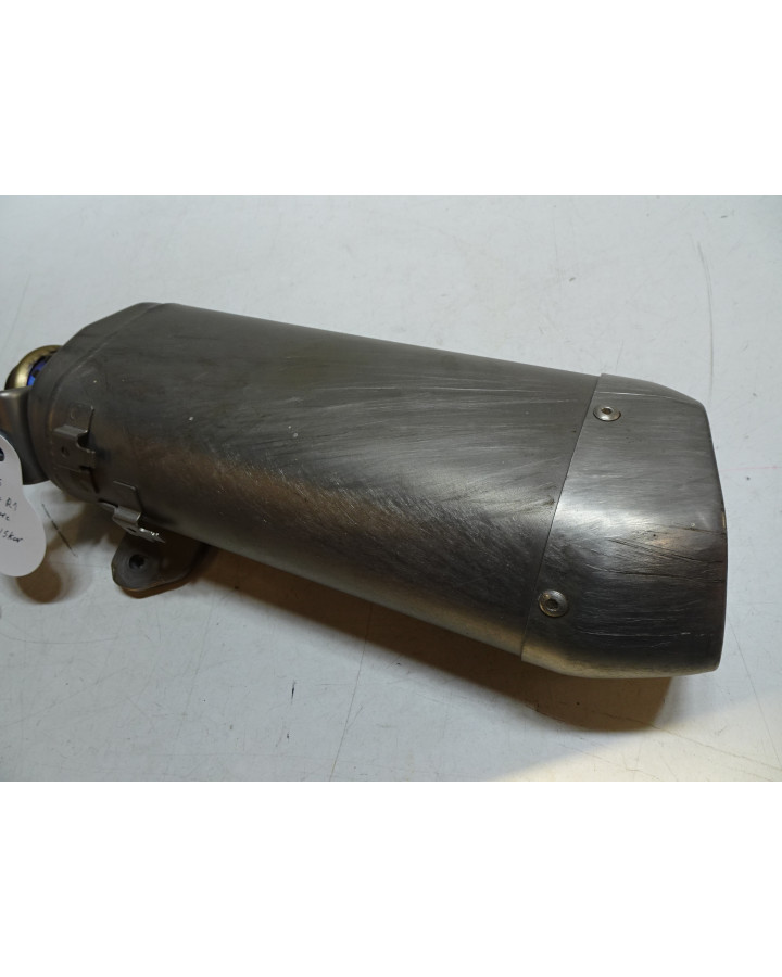 Yamaha R1, ljuddämpare