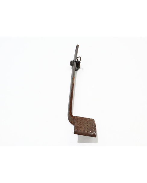 Piaggio Ape 50, bromspedal 2