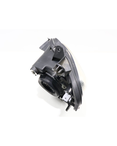 Suzuki AN 650 Burgman, framlykta höger 2