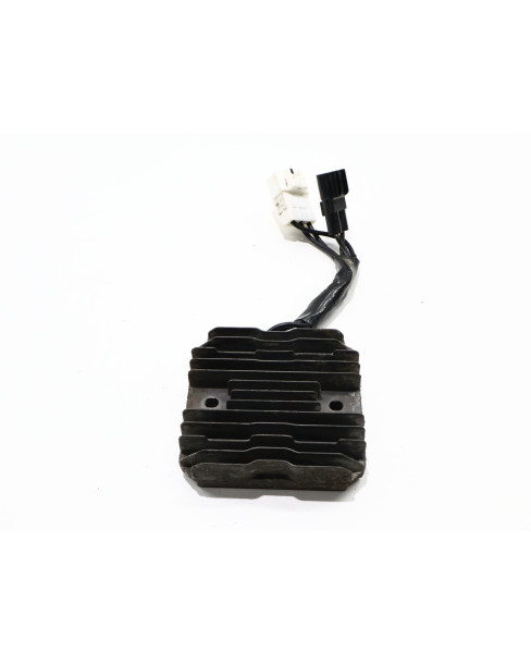 Suzuki AN 650 Burgman, voltregulator 2