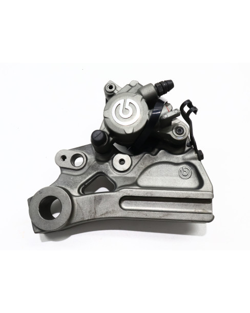 Yamaha Tenere 700, bromsok bak